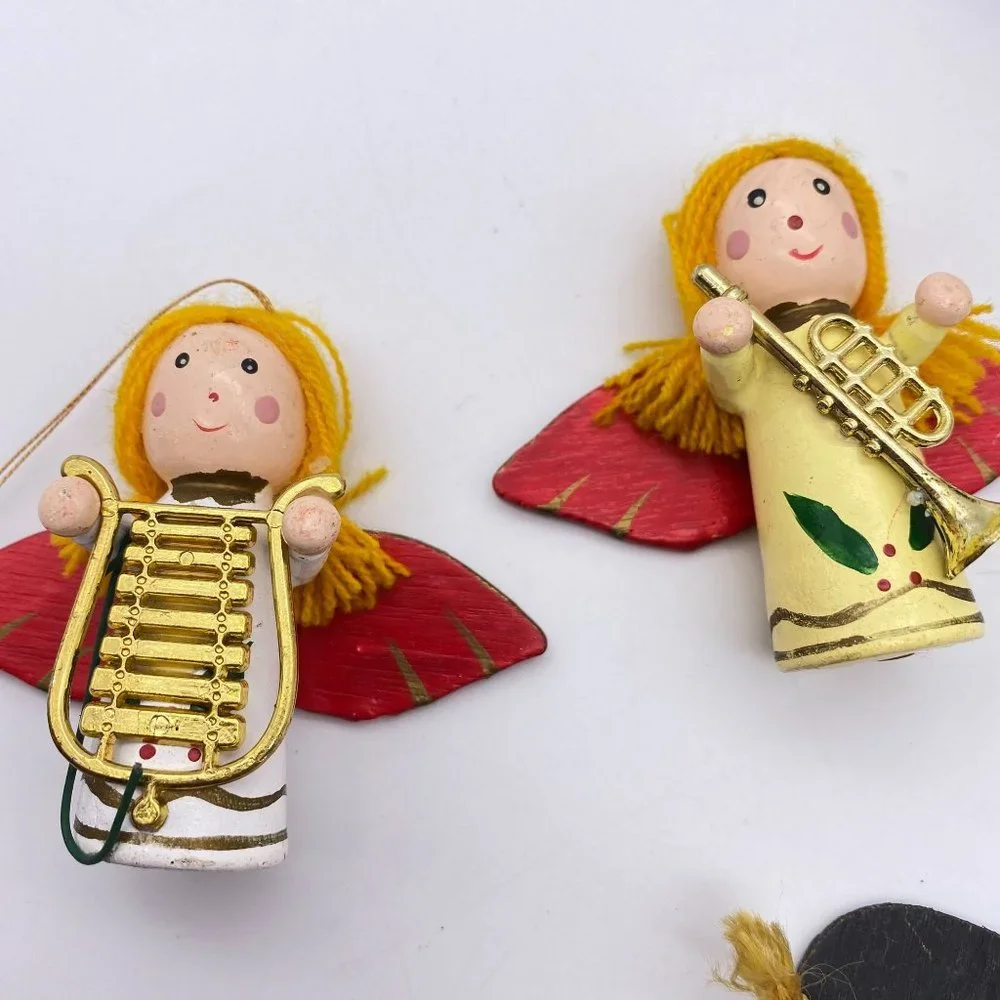 Vintage small wooden Christmas ornaments Angels Santa Nutcrackers‎